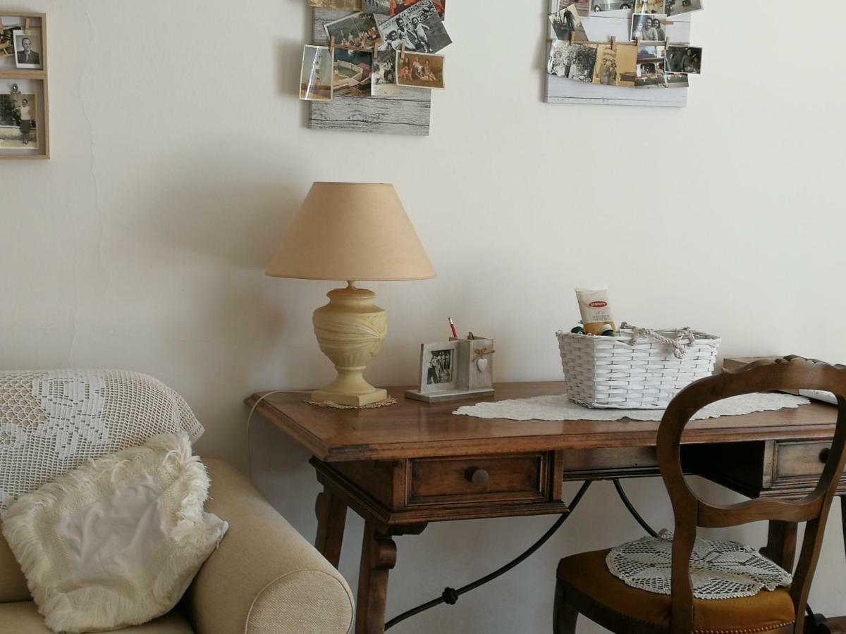 Da Adria Al Corvenale - Casa Vacanze Carrara - Villa Bagian luar foto